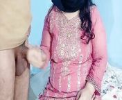 pussy fucking of indian desi widow stepmom muslim sex, deep and hard in missionary pov with no condom from hindi muslim sex