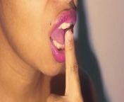 Sexy mouth ebony pating with some grapes from www xxx pate vid xhms