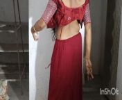 neighbour aunty removing saree and pleasuring herself on the floor from aunty removing saree jacket bra langa drawer for fucking bang