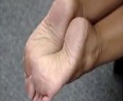 Damn he has some sexy thick wrinkled soles! from xxx damn foot