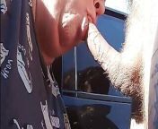 I fill a stranger's mouth after jerking off and blowjob of my penis in a public place from segati