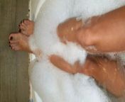 FOOT FETISH! WE BATH THE PLANTS OF MY RICH FEET! from orlow nakedpissing hot small 3gp full sexy video download com