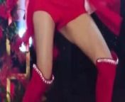 A Much Deserved Close-Up Shot Of Soyeon's Thighs from ara soyeon na
