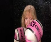 NUDE BOXING ! from woman nude boxin
