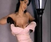 VINTAGE BEAUTY COMPILATION - 50's & 60's buxom teasers from vintage beauty