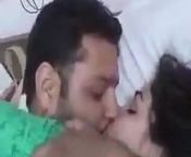 Desi couple from desi couple enjoying kissing in foreplay with audio