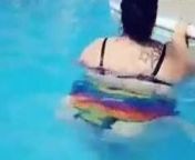Latina with fat ass at the swimming pool from desi fat aunty swiming pool