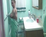 Lusty brunette with curvy body has naughty fun in bathtub from lasty bubble