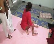 Pakistani do ladko ne ek heera mandi lahore randi Baaz ladki ko pakad ke bahar Bahar uski gand Mari full hot sex video from pakistan londay baaz