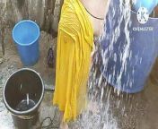 Indian house wife bathing outside from sultanganj bath girl toples savan