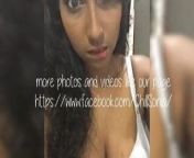 Indian girls showing her boobs from indian girls shows
