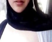 Muslim girl with hijab veil shows off her big boobs from muslim girl boob show