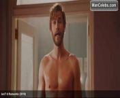 Liam Hemsworth strips naked and wraps a towel around his wai from tai lee liam