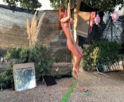 NAKED TRAVELER does NUDE Rope Dance from nude celeb