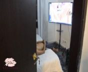 Surprising my stepbrother in my room jerking off with my videos from 「谷歌留痕代发」怎么在百度做关键词推广【飞机benci2028】 sut