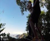 Vacation Jungle Sex - Horny Couple Fuck On Hiking Trail And Almost Get Caught from srail