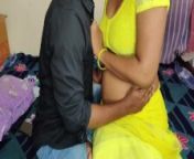 Fucking Indian Desi in hot yellow saree (part-1) from desi aunty back view