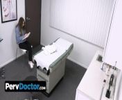 Beautiful Teen Agrees To Let Her Doctor Do Whatever He Wants As Long As He Keeps It Secret from asihw xxxan doctor vs pesant sex video 3gp download from xvideos comতীর চোদাচুদি