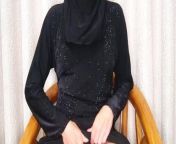 Lebanese sexy Muslim girl in hijab shaving pussy from rashme