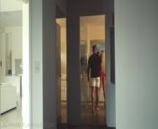 Muscle barbie walks into wrong house and gets fucked by owner from 利比亚家长数据124shuju668点c0m124房主数据 车主数据 ixh