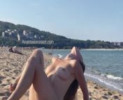 PUBLIC BEACH - Everyone watches how she spread her legs in public. Flashing with her pussy outside. from nayeon kfapfakenavi shree nude open fuck sex imagenu kolk