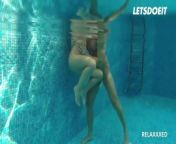 Hungarian Amateur Anita Bellini Fucked Underwater By Big Dick Stud - LETSDOEIT from kgol